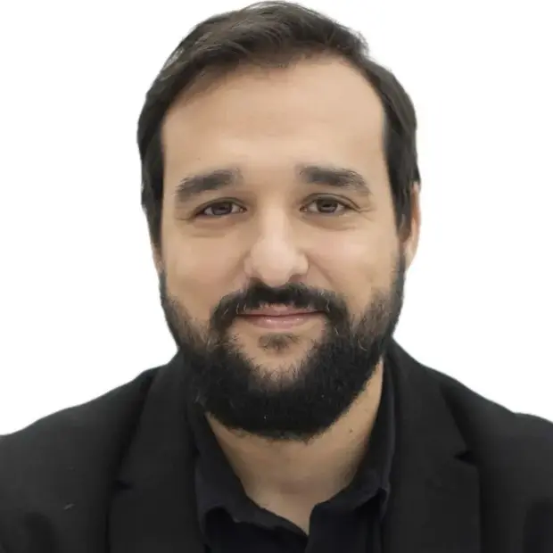 Portrait of Raúl Oliván